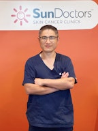 Dr Meiqing