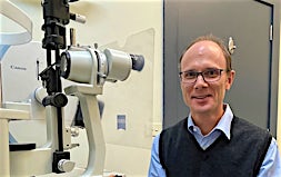 profile photo of Stephen Witt Optometrists Total Eyecare Optometrists - Howrah