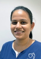 Dr Veena